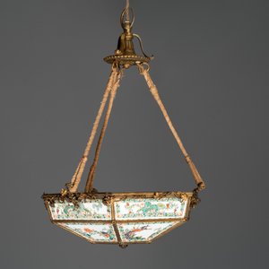 A French chandelier inset with Chinese famille verte plaques, 19th C. — foto 3