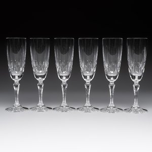 A French crystal wine cooler, six champagne flutes, six wine glasses and six water glasses, in original Arnauld de Brissac boxes, 1970s — photo 11