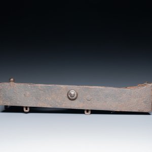 A French engraved wrought iron noble lock plate, 17th C. — photo 5