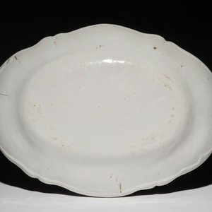 A French faience oval dish with birds and insects, prob. Strasbourg, 18th C. — 照片 2
