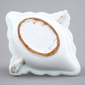 A French faience sauce boat, Rouen, 18th C. — 照片 7