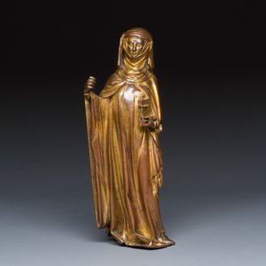 A French gilt-bronze figure of a female saint — foto 2