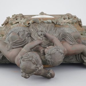 A French gilt bronze pendule signed Hébert, Paris, 19th C. — 照片 5