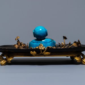 A French lacquer and gilt bronze inkwell with a Chinese turquoise-glazed brush washer, Kangxi and 19th C. — 照片 5
