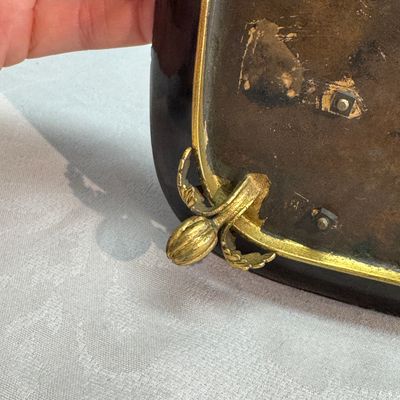 A French lacquered and bronze inlaid inkwell with a turquoise-glazed Buddha brushwasher — foto 12