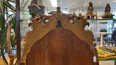 A French Louis XIV gilt-wood mirror — photo 15