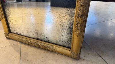 A French Louis XIV gilt-wood mirror — photo 7