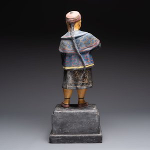 A French papier-mâché figure of a mandarin, inscribed 'Compagnie Française Des Chocolats et Des Thés', 20th C. — foto 3