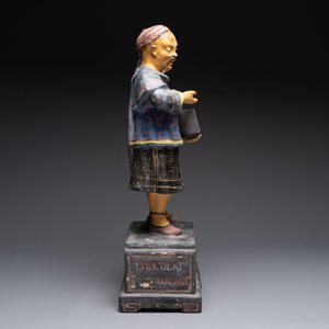 A French papier-mâché figure of a mandarin, inscribed 'Compagnie Française Des Chocolats et Des Thés', 20th C. — foto 4