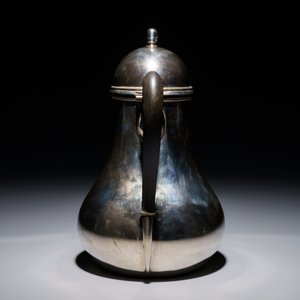 A French silver coffee jug with wooden handle, Paris, ca. 1798-1809 — 照片 3