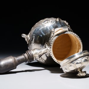 A French silver four-piece coffee and tea set, Lapar, Paris, 19th C. — 照片 27