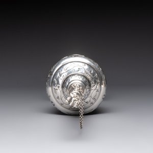 A French silver griffon-form rose water sprinkler for the Ottoman market, 18/19th C. — photo 5
