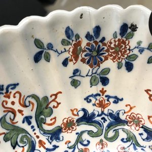 A gadrooned Dutch Delft cashmire palette bowl, ca. 1700 — 照片 8