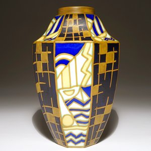 A geometric Art Deco vase, Maurice Delvaux and Charles Catteau for Boch Frères Keramis, dated 1929 — 照片 4