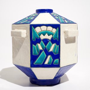 A geometrical art deco crackle glazed vase, Charles Catteau for Boch Kéramis, 1st half 20th C. — 照片 4