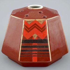 A geometrical art deco flower holder, Saint-Ghislain, Belgium, ca. 1930 — photo 1