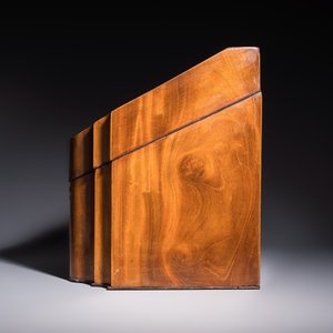 A George III mahogany knife box with marquetry inlay, later converted into a letter box — photo 4