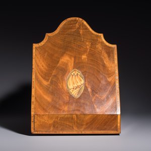 A George III mahogany knife box with marquetry inlay, later converted into a letter box — photo 7