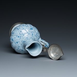A German blue and white pewter-mounted twisted ewer, Frankfurt, 17th C. — 照片 7
