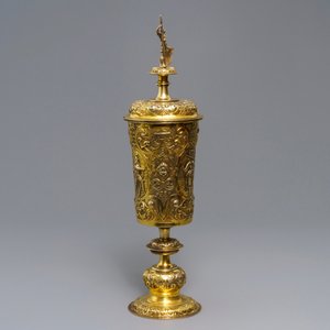 A German or Moravian silver-gilt cup and cover, 19th C. or earlier — photo 2