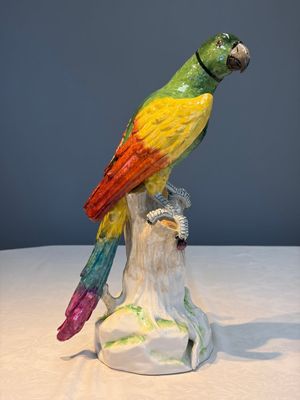 A German polychrome 'Parrot on Tree Stump' sculpture, SP Dresden mark, 20th C. — photo 4