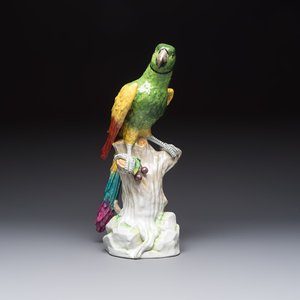 A German polychrome 'Parrot on Tree Stump' sculpture, SP Dresden mark, 20th C. — photo 1