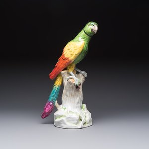A German polychrome 'Parrot on Tree Stump' sculpture, SP Dresden mark, 20th C. — photo 4