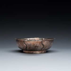 A German silver porringer, Augsburg, 17/18th C. — photo 4