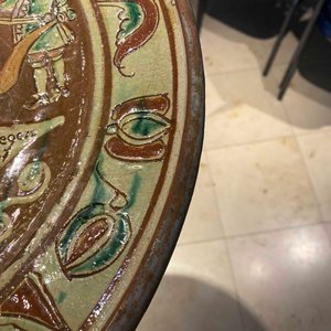 A German slip-decorated inscribed pottery dish with a ploughing farmer, Lower Rhine region, 2nd half 18th C. — photo 11