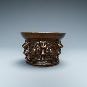A gilded bronze 'Apollo on mount Parnassus' plaque and a bronze mortar, Flanders, 16th C. — 照片 11