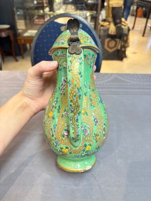A gilt and enamelled green-ground Asurelik ewer and stand for the Ottoman market, 19th C. — 照片 2
