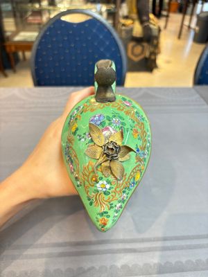 A gilt and enamelled green-ground Asurelik ewer and stand for the Ottoman market, 19th C. — 照片 5