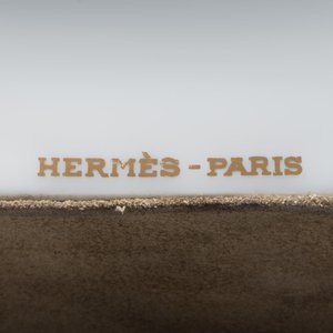 A gilt and polychrome-decorated porcelain 'Horse' ashtray, Hermès, 20th C. — photo 3