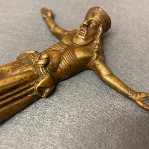 A gilt-bronze Corpus Christi, Swabia, Germany, 12th C. — photo 12