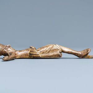 A gilt-bronze Corpus Christi, Swabia, Germany, 12th C. — photo 4