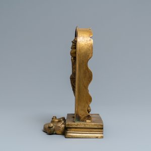 A gilt bronze figure of a temple guardian, Nepal, 19th C. — photo 3