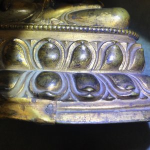 A gilt bronze figure of Buddha Shakyamuni, Tibet, 14/15th C. — 照片 14