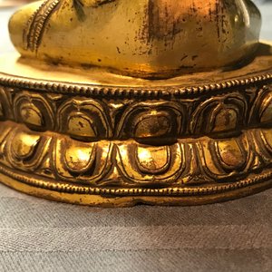 A gilt bronze figure of Buddha Vajrasana, Tibet, 15/16th C. — photo 23