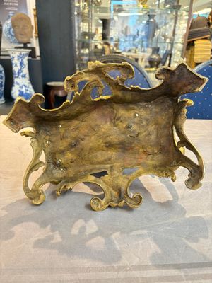 * A gilt-bronze-mounted celadon-glazed group of three figures riding an elephant, probably Samson, Paris, 19th C. — photo 7