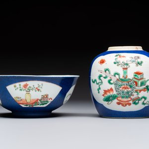 A gilt-bronze-mounted Chinese famille verte vase, a powder-blue-ground bowl and a jar, 19th C. — 照片 2