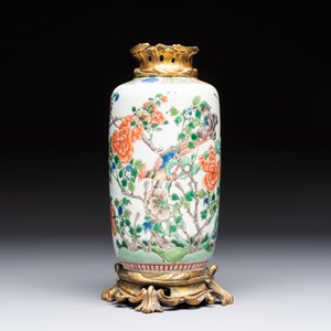 A gilt-bronze-mounted Chinese famille verte vase, a powder-blue-ground bowl and a jar, 19th C. — 照片 8