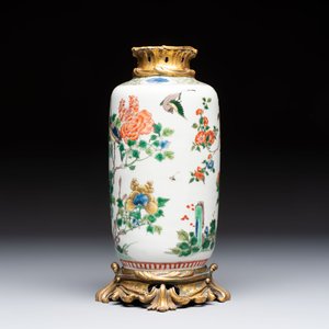 A gilt-bronze-mounted Chinese famille verte vase, a powder-blue-ground bowl and a jar, 19th C. — 照片 10