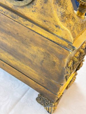 A gilt-bronze 'Oriental Beauty Reclining on a Lion Skin' mantel clock, France, first quarter 19th C. — photo 22