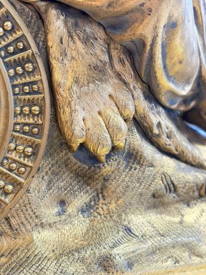 A gilt-bronze 'Oriental Beauty Reclining on a Lion Skin' mantel clock, France, first quarter 19th C. — photo 9