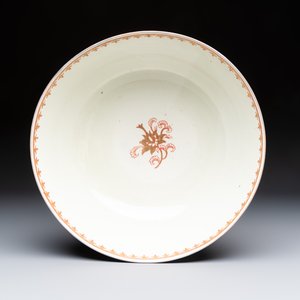A gilt-decorated powder-blue-ground punch bowl and a pair of Imari-style jars, Samson, Paris, 19th C. — photo 6