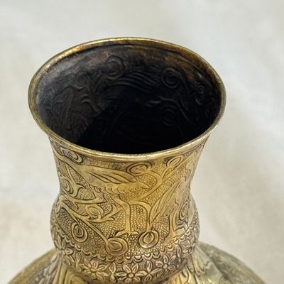 A gilt-silver repoussé vase — photo 8