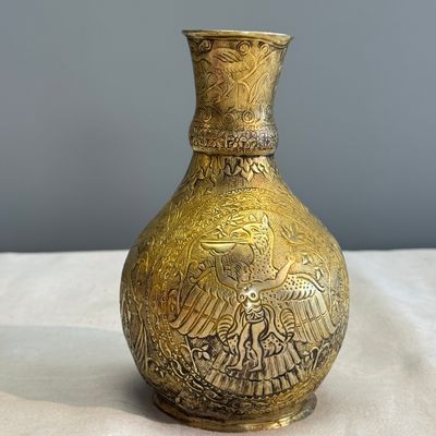 A gilt-silver repoussé vase — photo 2