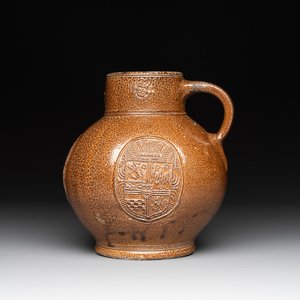 A globular stoneware jug with three coat of arms medallions, Germany, 16th C. — photo 1