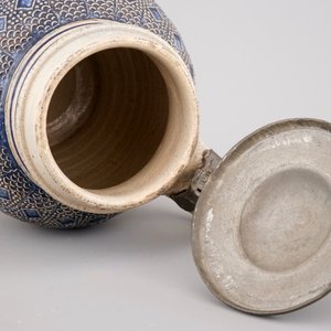 A globular Westerwald stoneware jug with applied decoration, 17th C. — 照片 6
