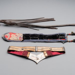 A gold lame woman's belt, a breast ornament and a silver karwat, Caucasus and Afghanistan, 19th C. — photo 2